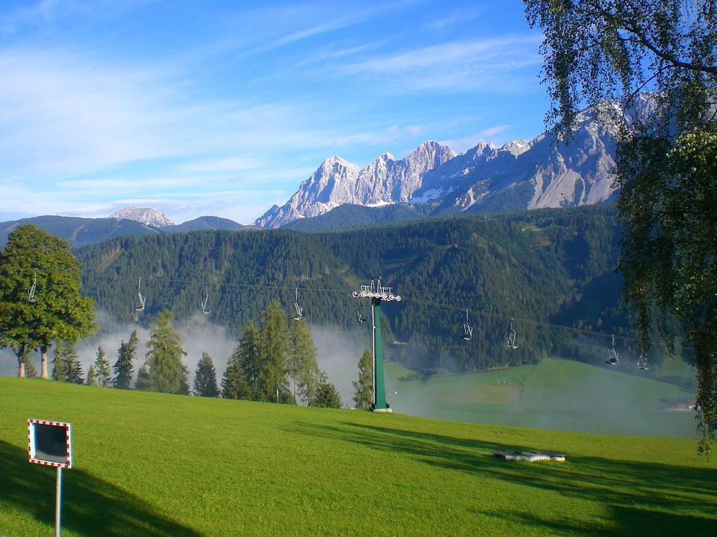 Hotel Pariente Schladming Exterior photo